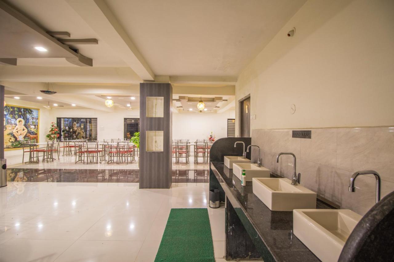 Hotel Yogiraj Palace Shegaon Exterior foto