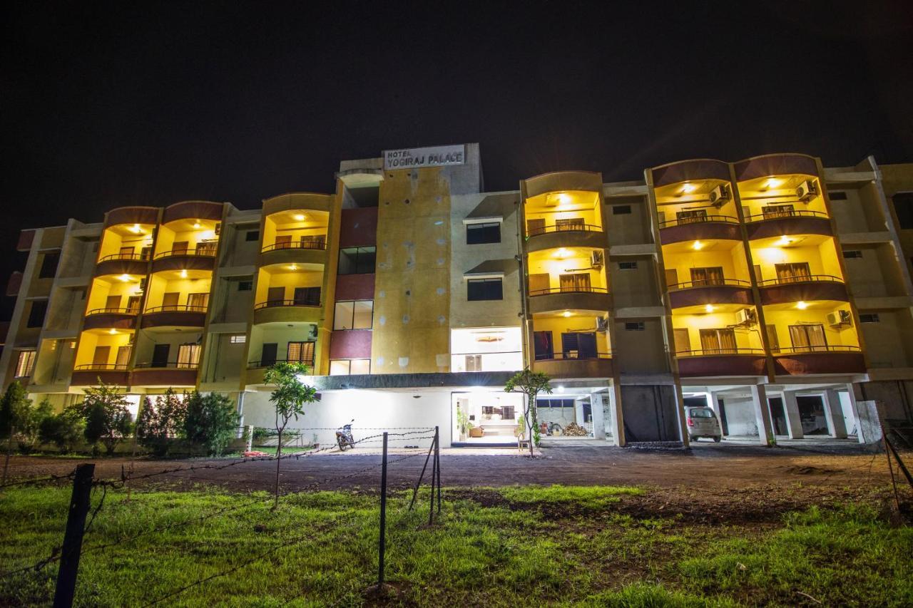 Hotel Yogiraj Palace Shegaon Exterior foto